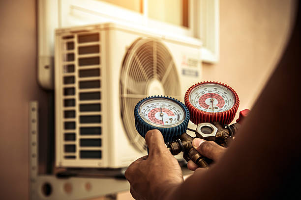Professional Hvac technician working in Homer, GA